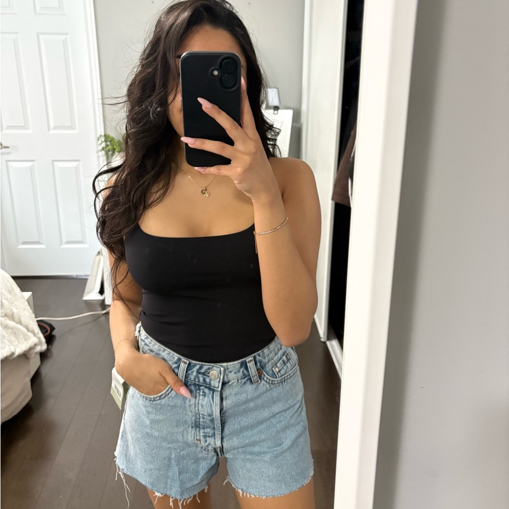 ♡ 2/$20 ♡ NWT H&M High Waist Vintage Denim Shorts